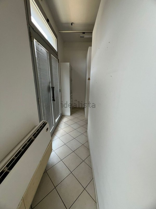 locale commerciale in affitto a Cortona in zona Fratta