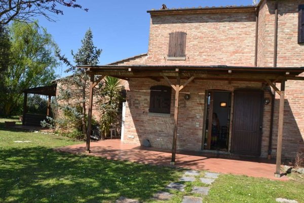 appartamento in affitto a Cortona in zona Farneta