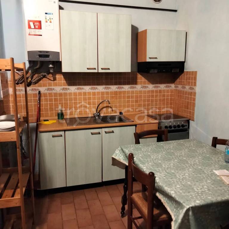 appartamento in affitto a Cortona in zona Montecchio