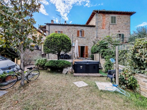 appartamento in affitto a Cortona in zona Casale