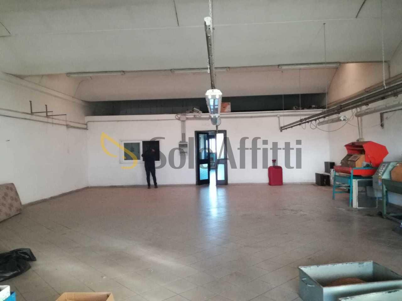 locale commerciale in affitto a Foiano della Chiana