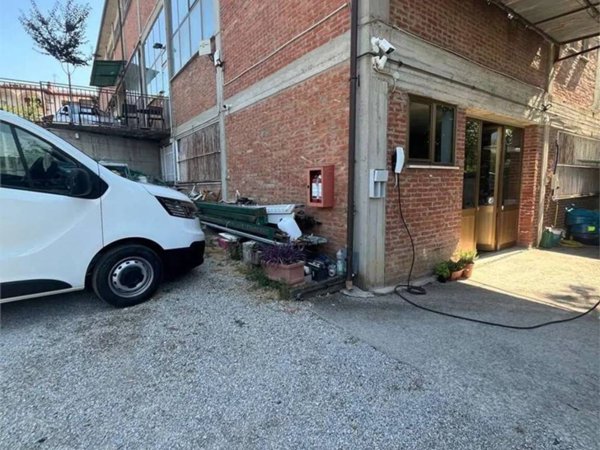negozio in affitto a Foiano della Chiana