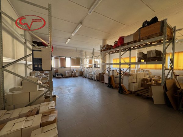 locale di sgombero in affitto a Loro Ciuffenna