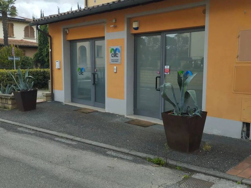 ufficio in affitto a Marciano della Chiana in zona Cesa
