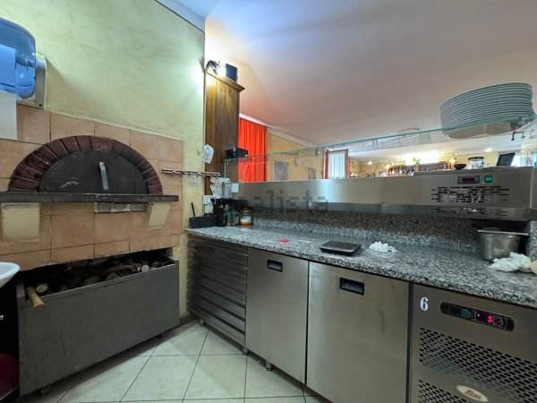 negozio in affitto a Monte San Savino