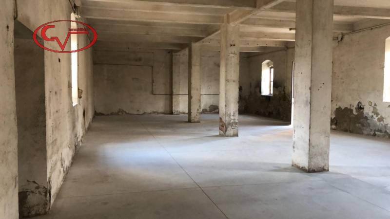 capannone in affitto a Montevarchi in zona Levane