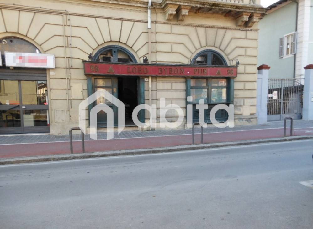 negozio in affitto a Montevarchi