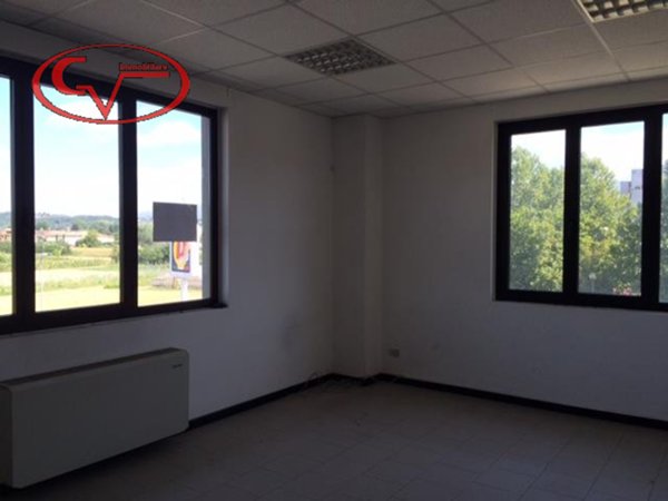 ufficio in affitto a Montevarchi