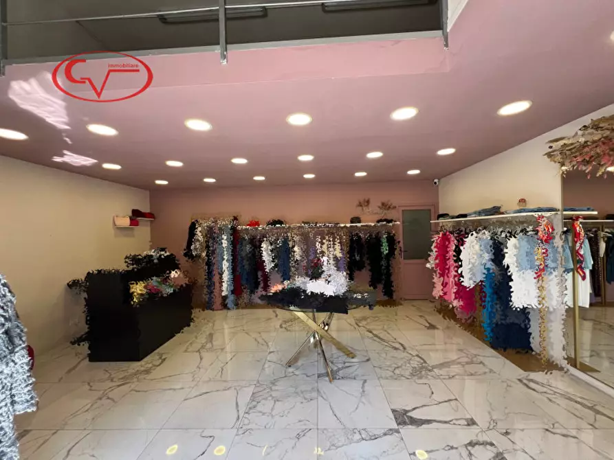 negozio in affitto a Montevarchi