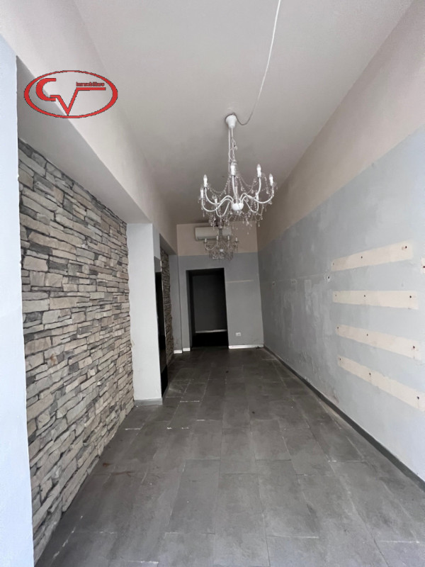 locale commerciale in affitto a Montevarchi