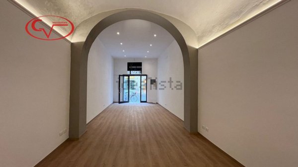 negozio in affitto a Montevarchi