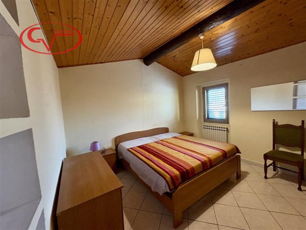 appartamento in affitto a Montevarchi in zona Levane