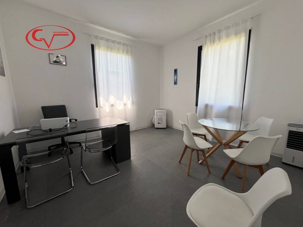 ufficio in affitto a Montevarchi