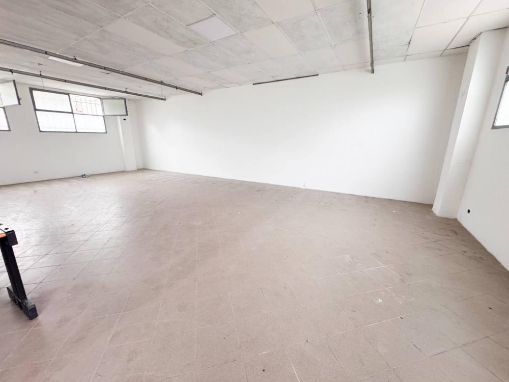 locale di sgombero in affitto a Montevarchi in zona Levane