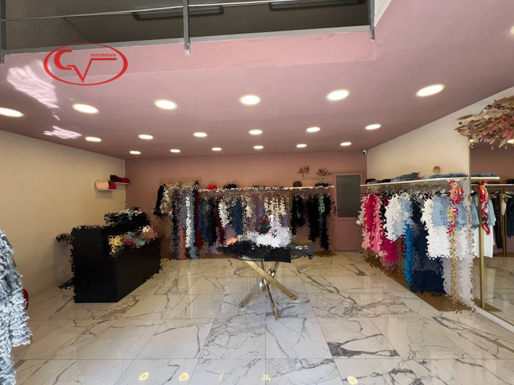 negozio in affitto a Montevarchi