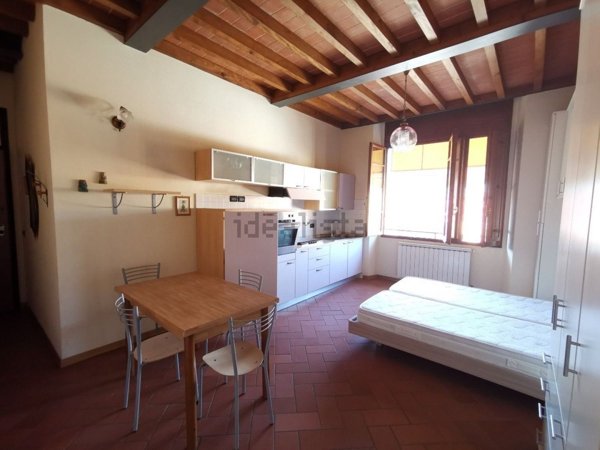 appartamento in affitto a Montevarchi in zona Levanella