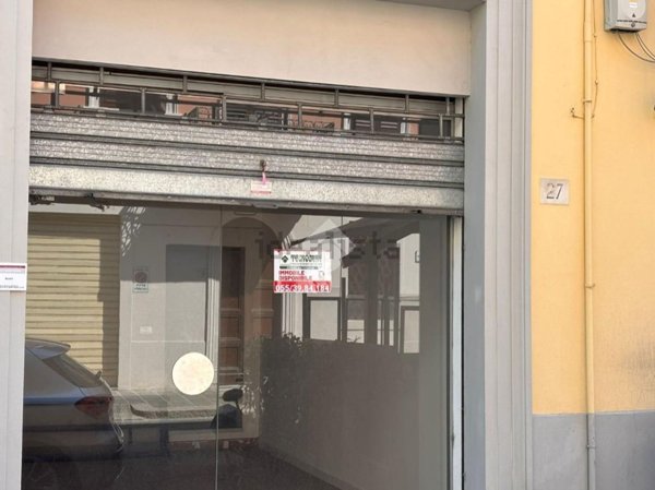 negozio in affitto a San Giovanni Valdarno