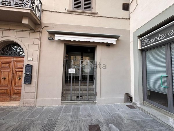 negozio in affitto a San Giovanni Valdarno