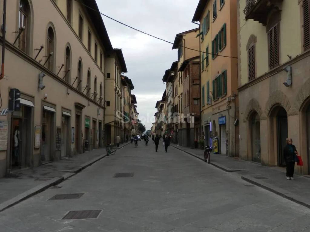 negozio in affitto a San Giovanni Valdarno