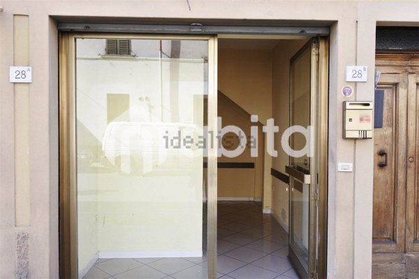 locale commerciale in affitto a San Giovanni Valdarno