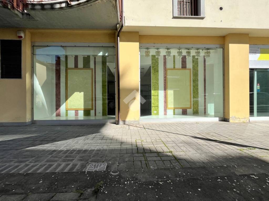 negozio in affitto a Sansepolcro