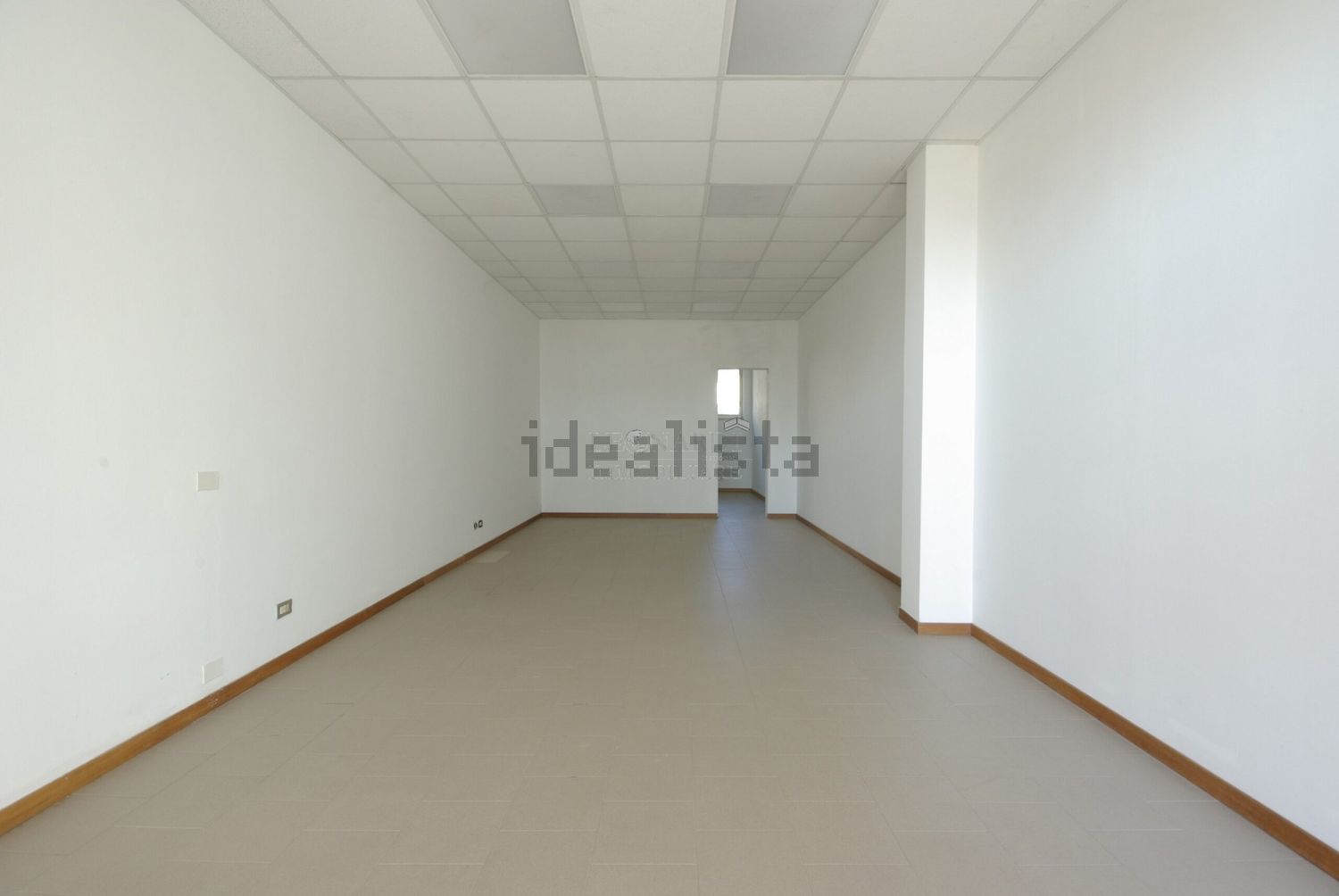 locale commerciale in affitto a Sansepolcro