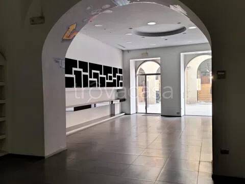 negozio in affitto a Sansepolcro