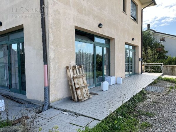 locale commerciale in affitto a Sansepolcro in zona Melello