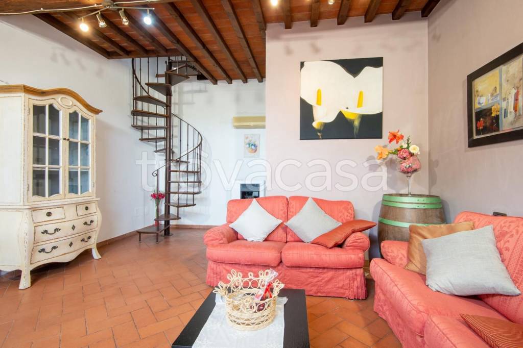 casa indipendente in affitto a Terranuova Bracciolini