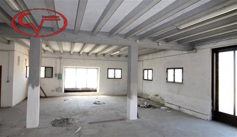 locale commerciale in affitto a Terranuova Bracciolini