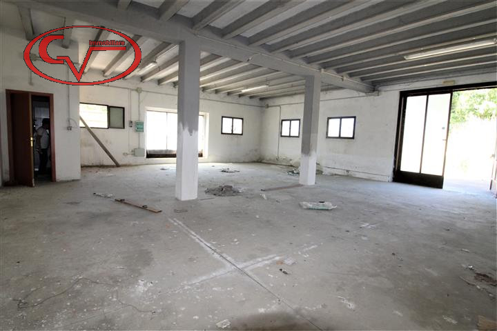 locale di sgombero in affitto a Terranuova Bracciolini