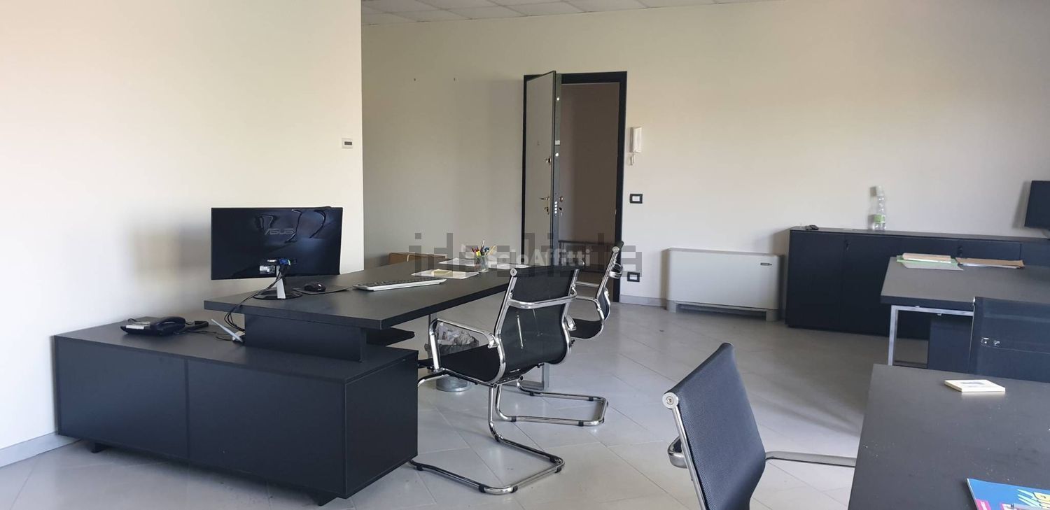 ufficio in affitto a Monteriggioni in zona Badesse