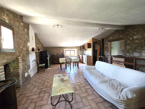 appartamento in affitto a Monteriggioni in zona Scorgiano