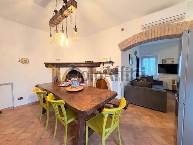 appartamento in affitto a Monteroni d'Arbia in zona Ville di Corsano