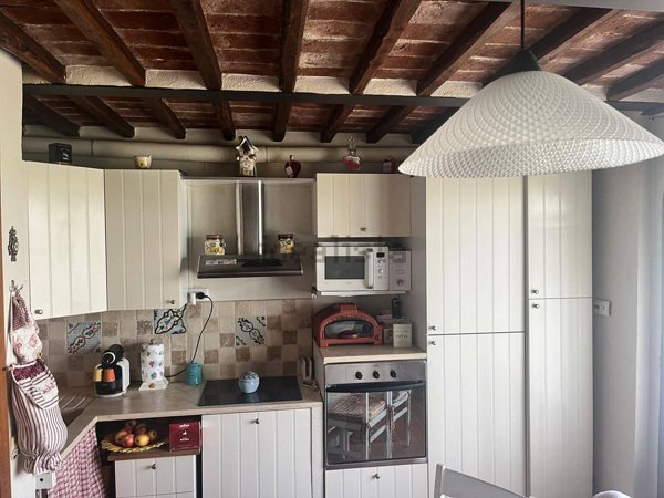 appartamento in affitto a Monteroni d'Arbia in zona Radi