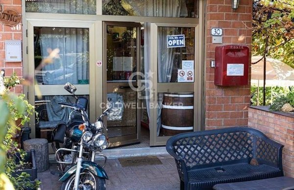 negozio in affitto a Pienza