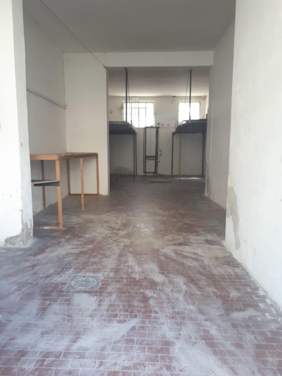 locale di sgombero in affitto a Poggibonsi