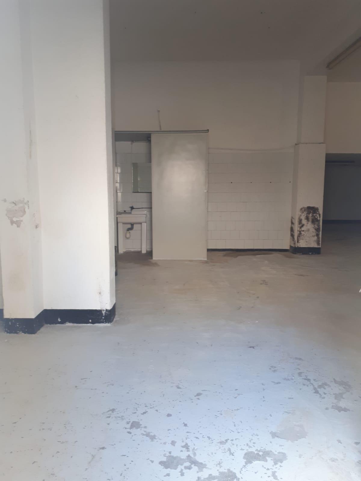 locale di sgombero in affitto a Poggibonsi