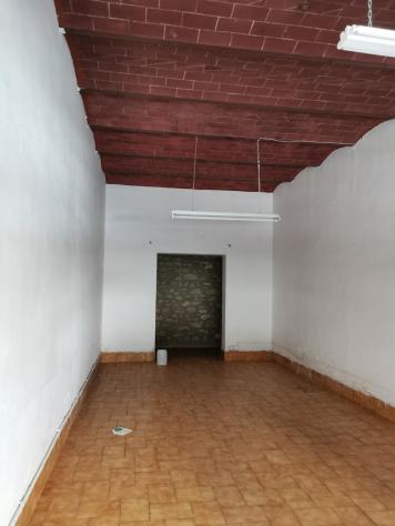 locale commerciale in affitto a Poggibonsi