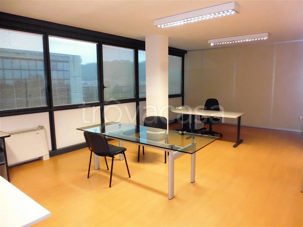 ufficio in affitto a Poggibonsi