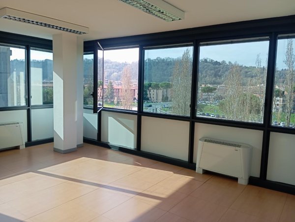 ufficio in affitto a Poggibonsi