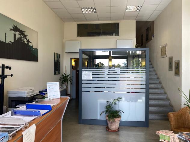 locale commerciale in affitto a Siena in zona Coroncina