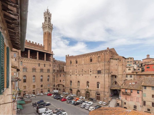 negozio in affitto a Siena in zona Centro Città