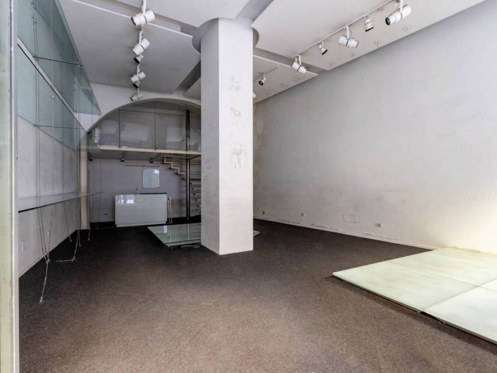 negozio in affitto a Siena in zona Centro Città