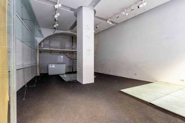 negozio in affitto a Siena in zona Centro Città