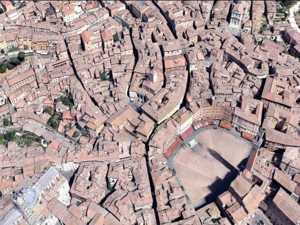 negozio in affitto a Siena in zona Centro Città