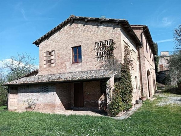 casa indipendente in affitto a Siena in zona San'Andrea a Montecchio