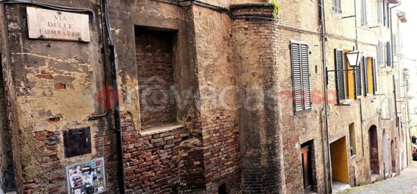appartamento in affitto a Siena in zona Centro Città