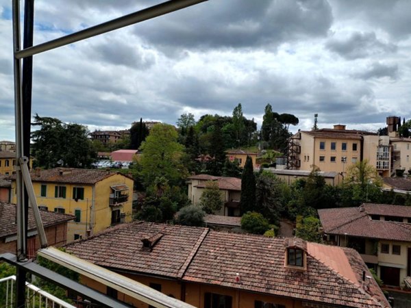 appartamento in affitto a Siena in zona San Miniato