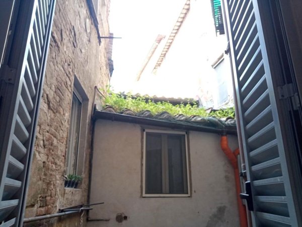 appartamento in affitto a Siena in zona Centro Città